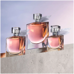 Lancôme La Vie est Belle Eau de Parfum, a refillable women's fragrance in its smiling bottle, with elegant iris, warm patchouli, and sweet vanilla notes.